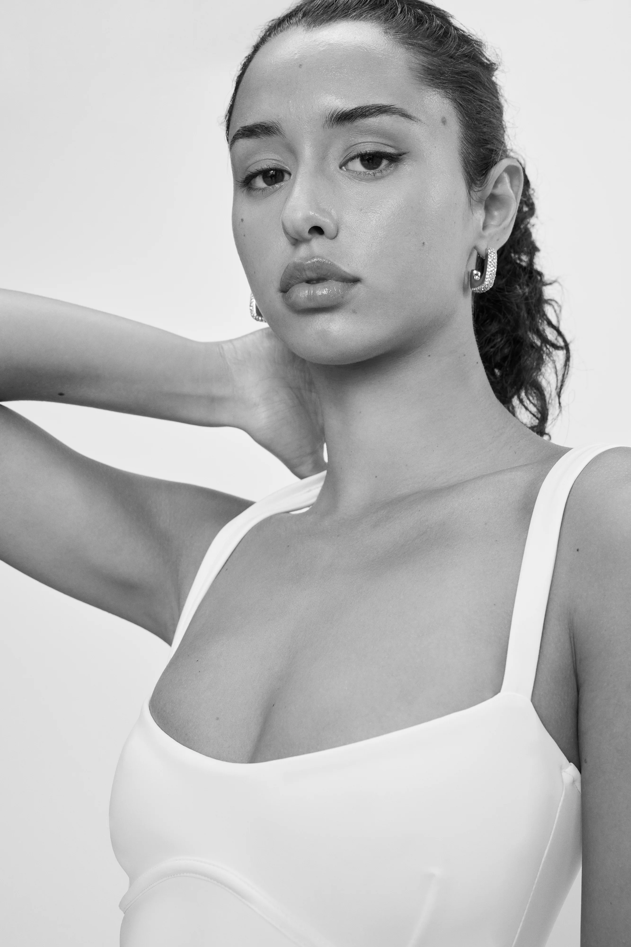 SWEETHEART SCULPTING TANK BODYSUIT White001 5 SWEETHEART SCULPTING TANK BODYSUIT White001