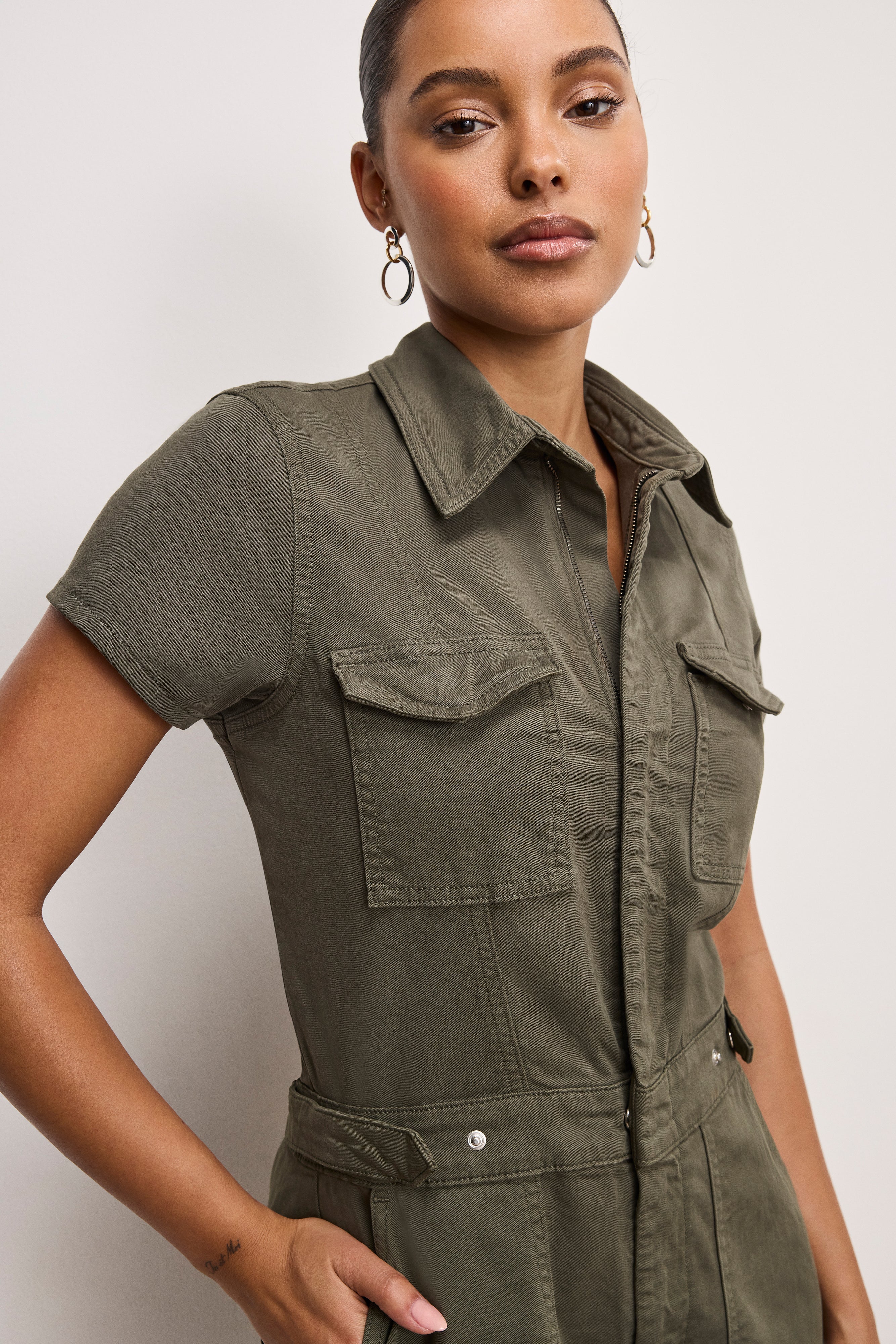 FIT FOR SUCCESS TWILL PALAZZO CROPPED JUMPSUIT Fatigue001 4 FIT FOR SUCCESS TWILL PALAZZO CROPPED JUMPSUIT Fatigue001