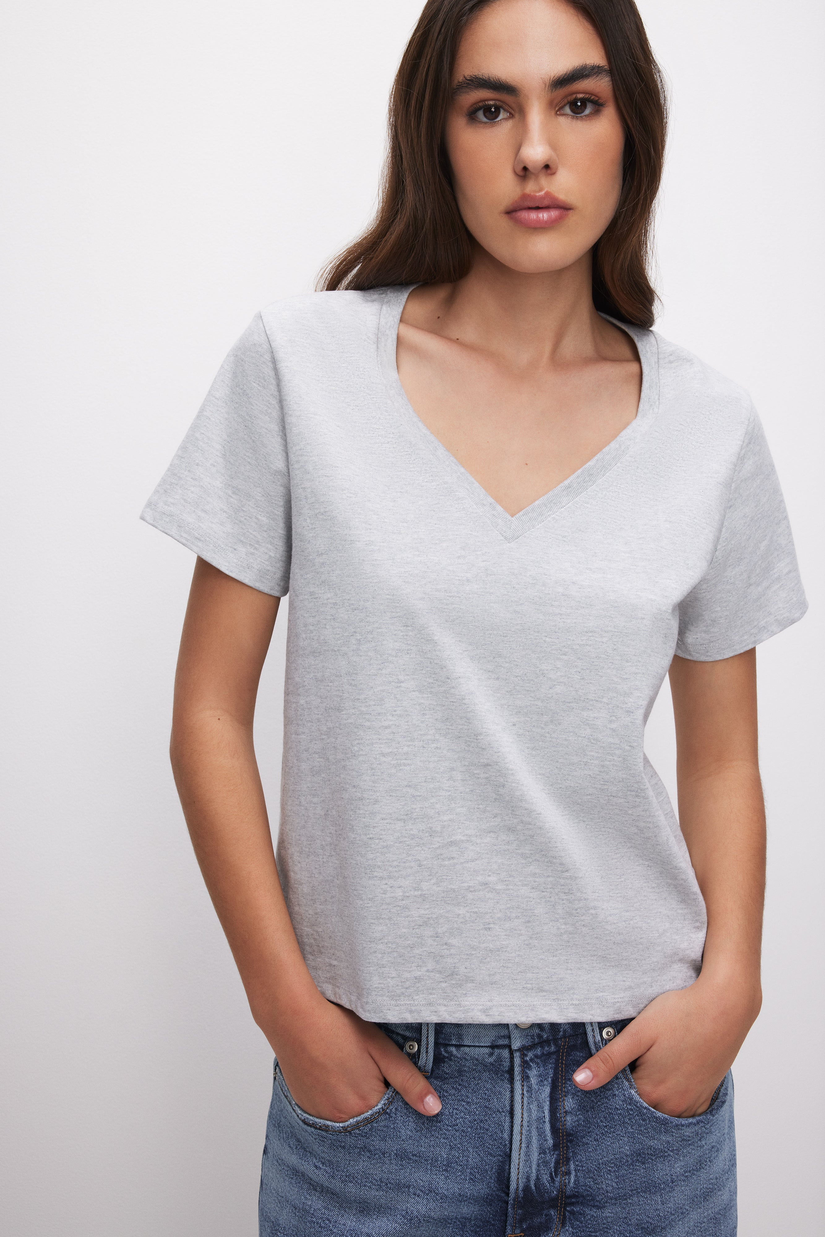 COTTON CLASSIC V-NECK TEE Heather grey001