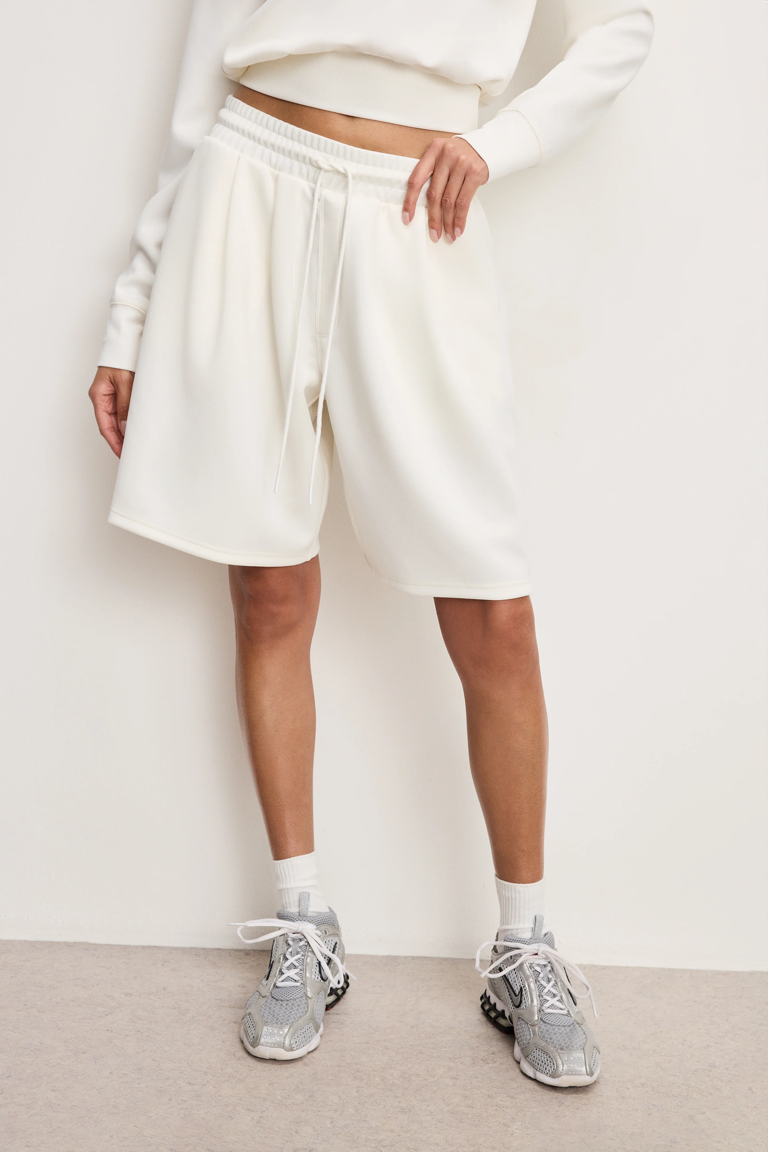 AIR SOFT SHORTS Cloud white001 7 AIR SOFT SHORTS Cloud white001