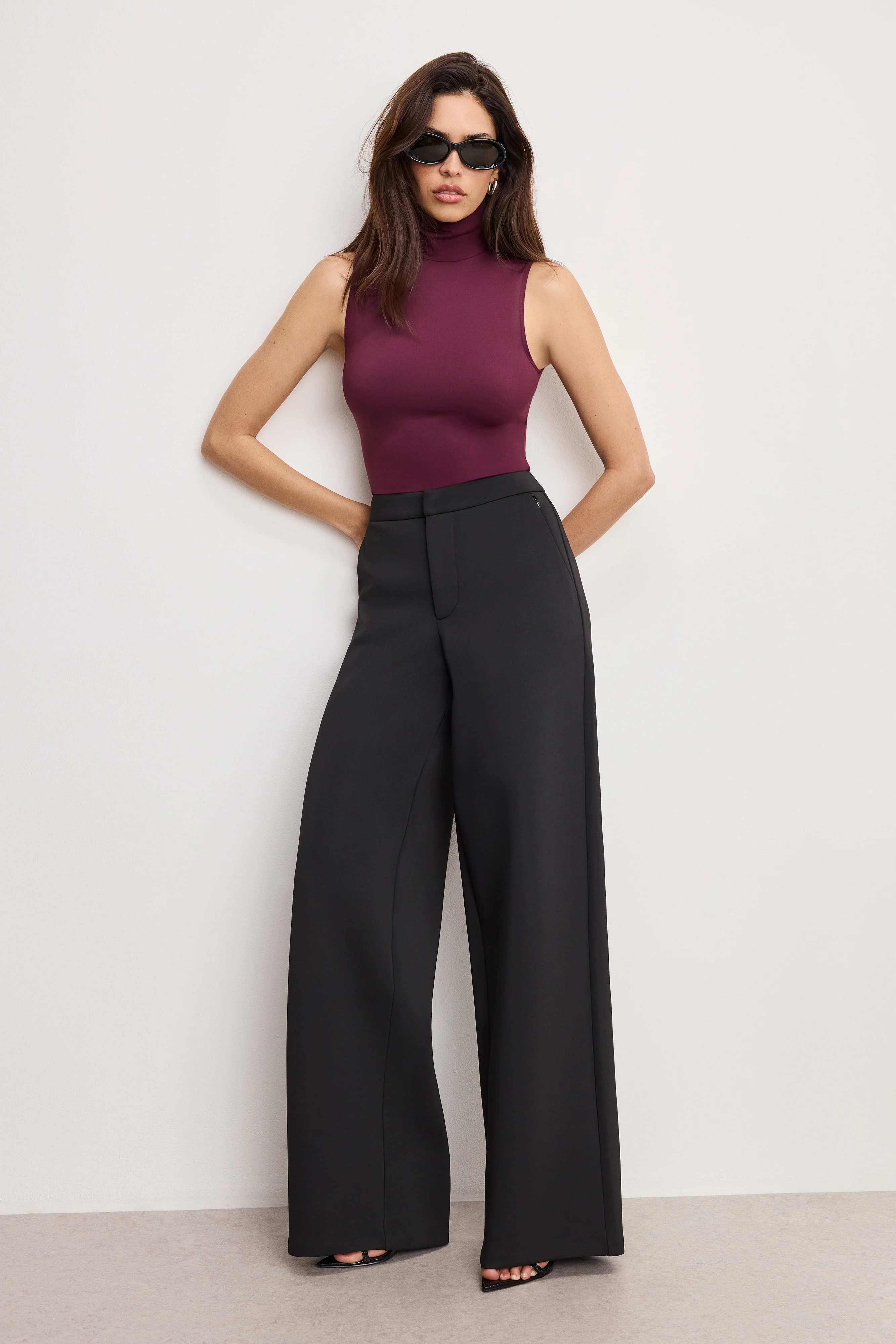 WEIGHTLESS MOCK NECK BODYSUIT Fig007 3 WEIGHTLESS MOCK NECK BODYSUIT Fig007