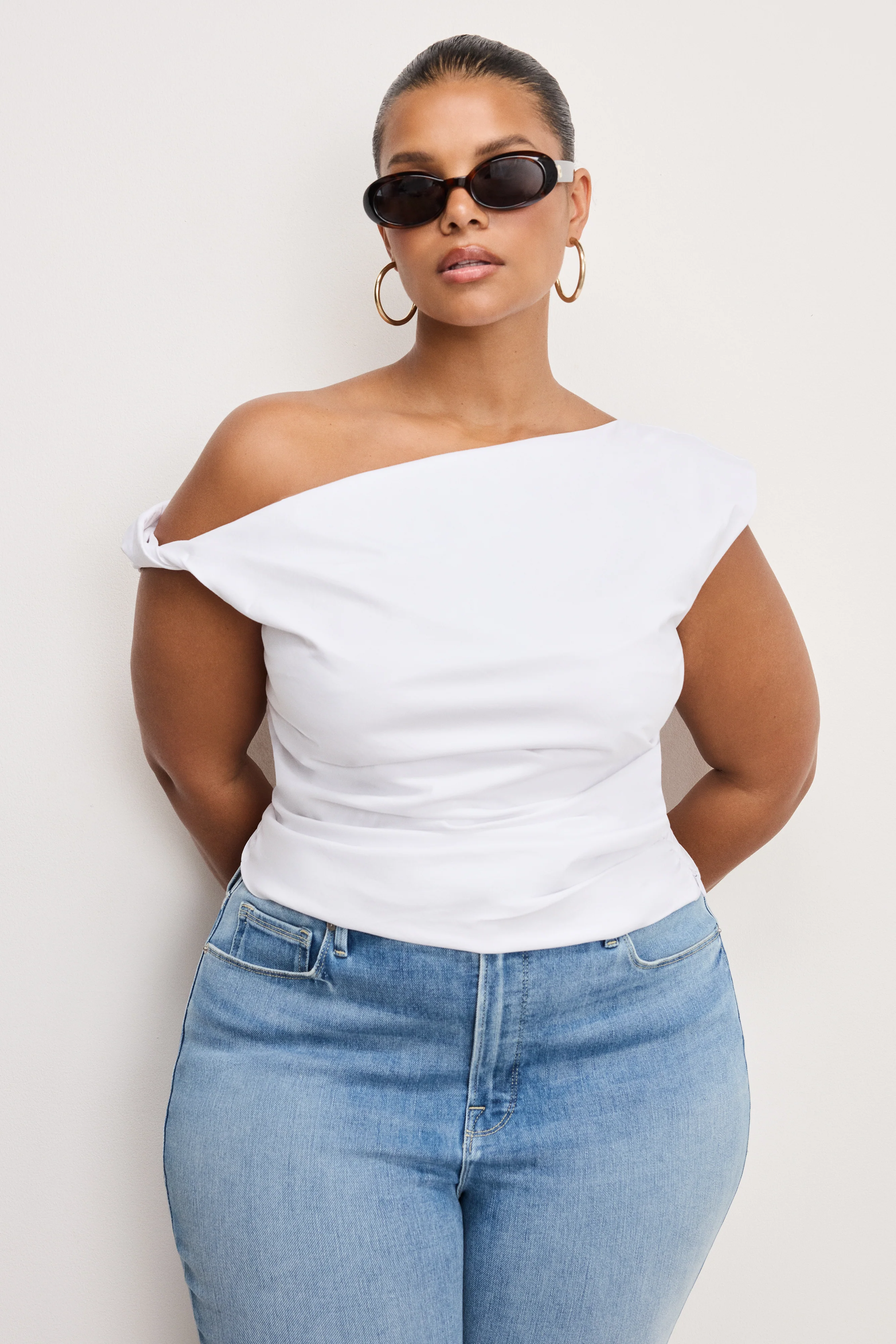 POPLIN OFF SHOULDER TOP White001 5 POPLIN OFF SHOULDER TOP White001