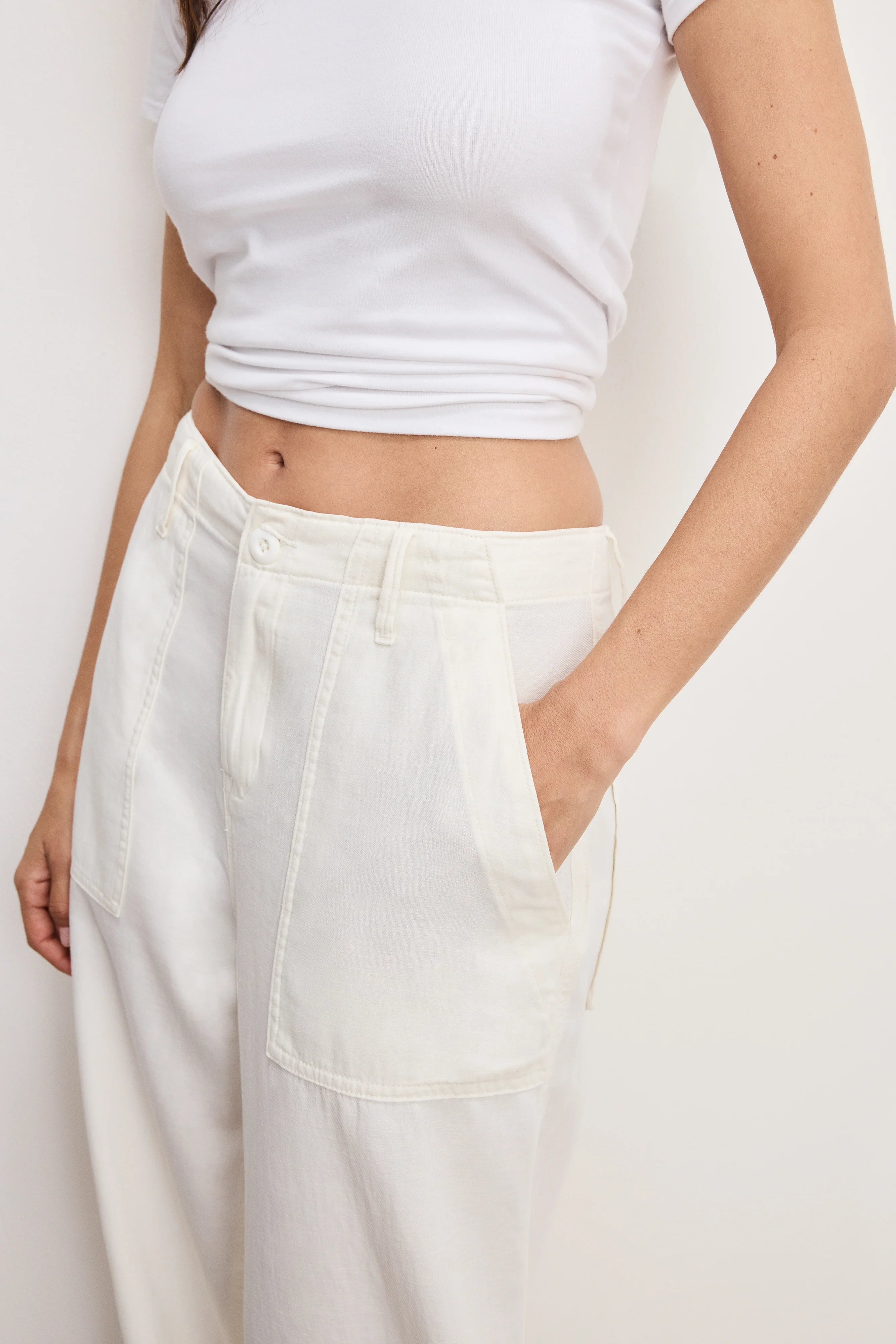 LITE LINEN PANTS Cloud white001 7 LITE LINEN PANTS Cloud white001