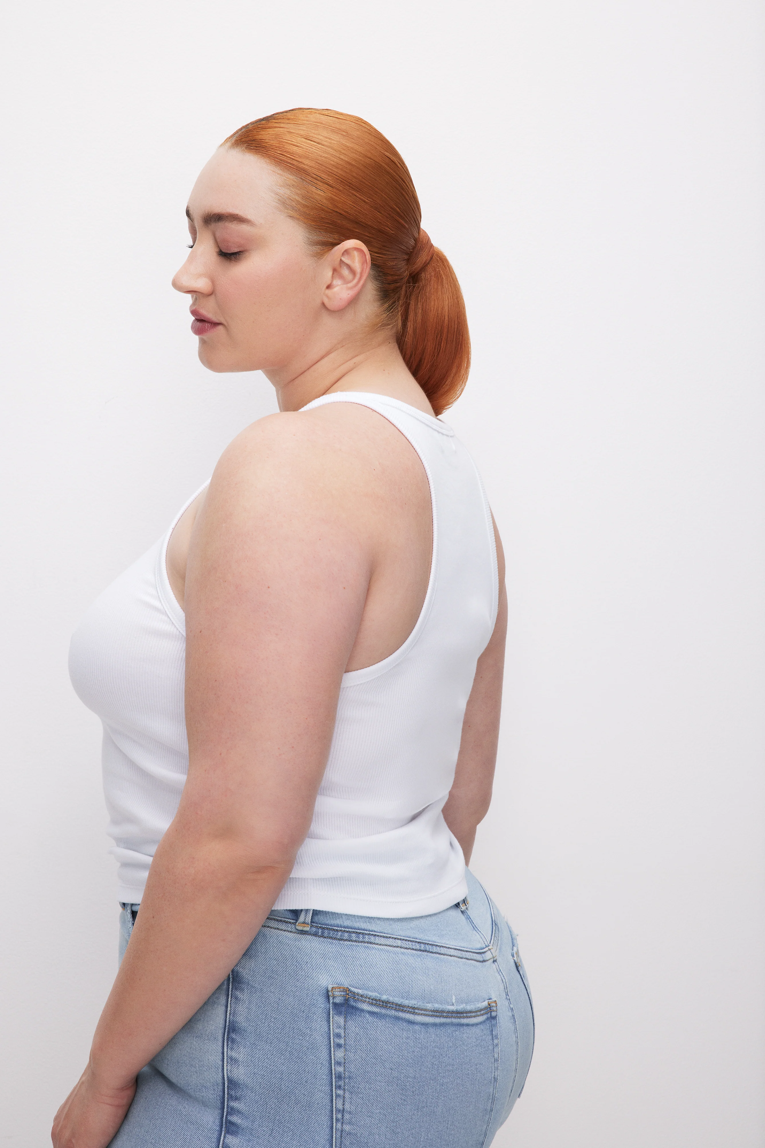 MICRO RIB CREWNECK TANK White001 7 MICRO RIB CREWNECK TANK White001