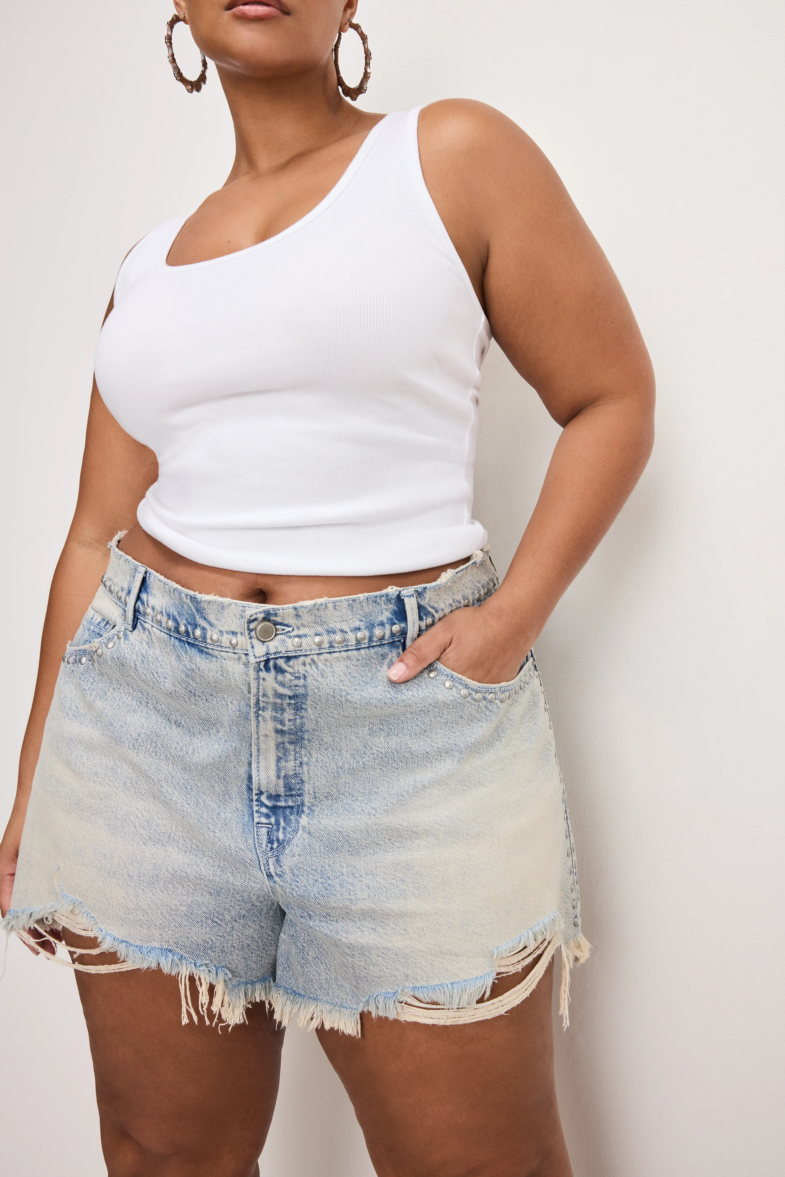 GOOD 90s STUDDED SHORTS Indigo784 7 GOOD 90s STUDDED SHORTS Indigo784