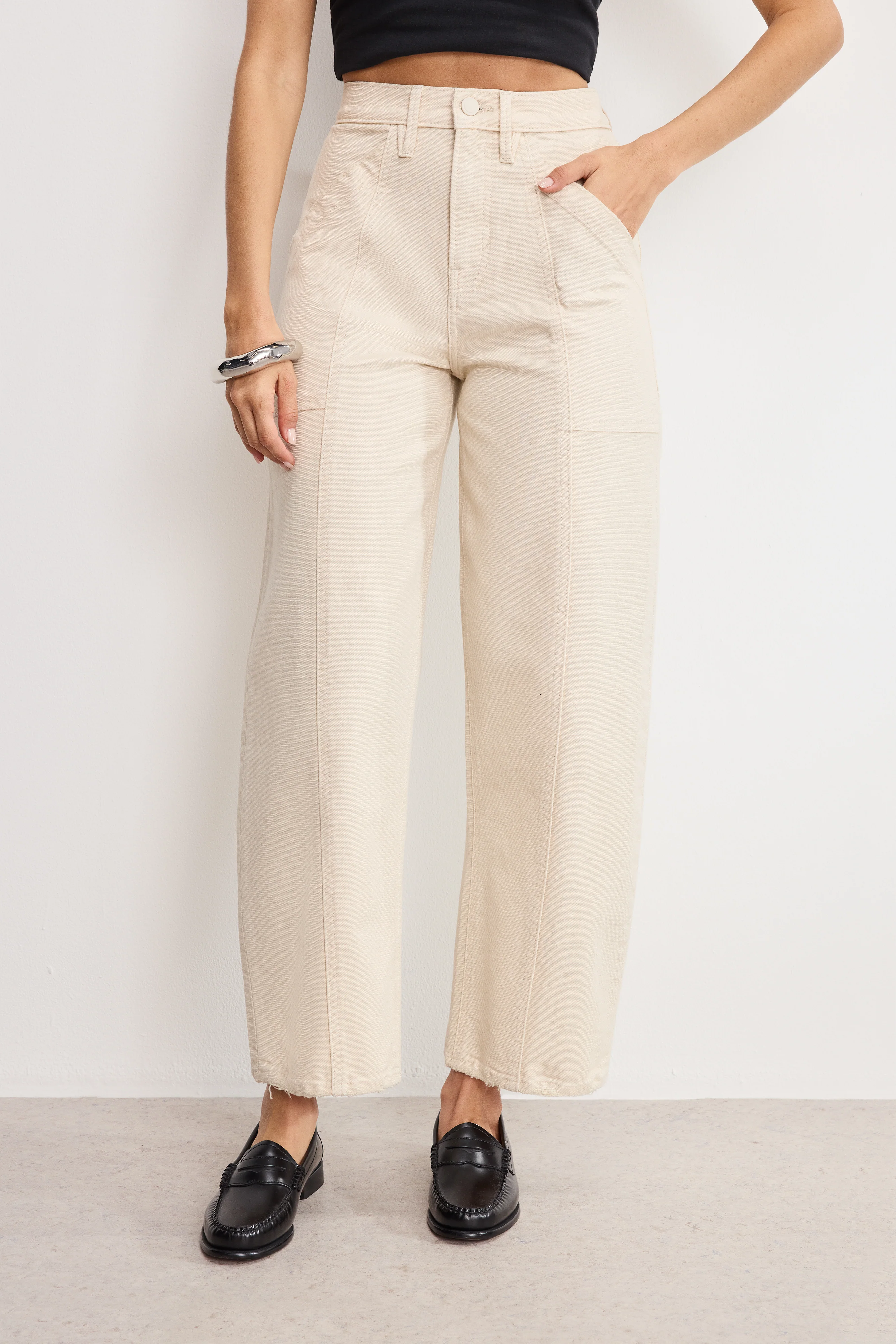 CROPPED BARREL PANTS Canvas 7 CROPPED BARREL PANTS Canvas