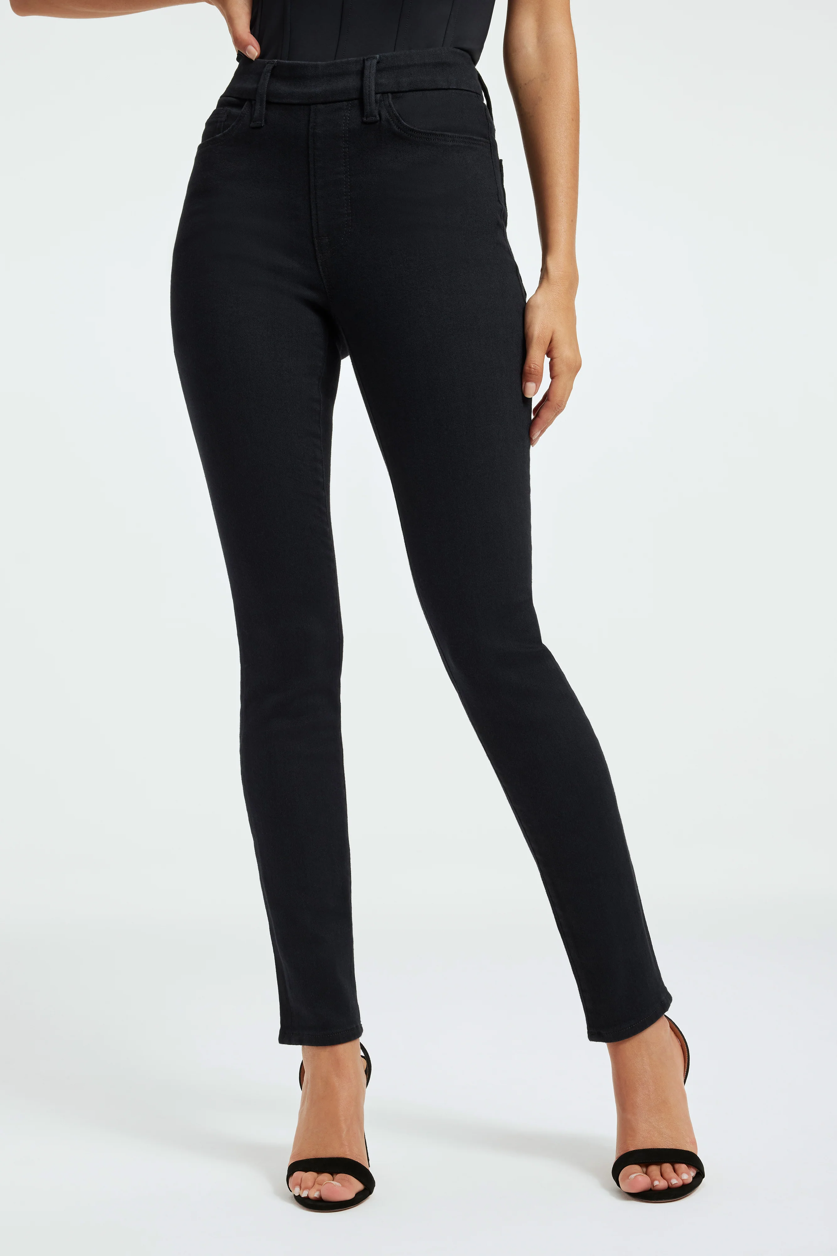 POWER STRETCH PULL-ON SKINNY JEANS Black001