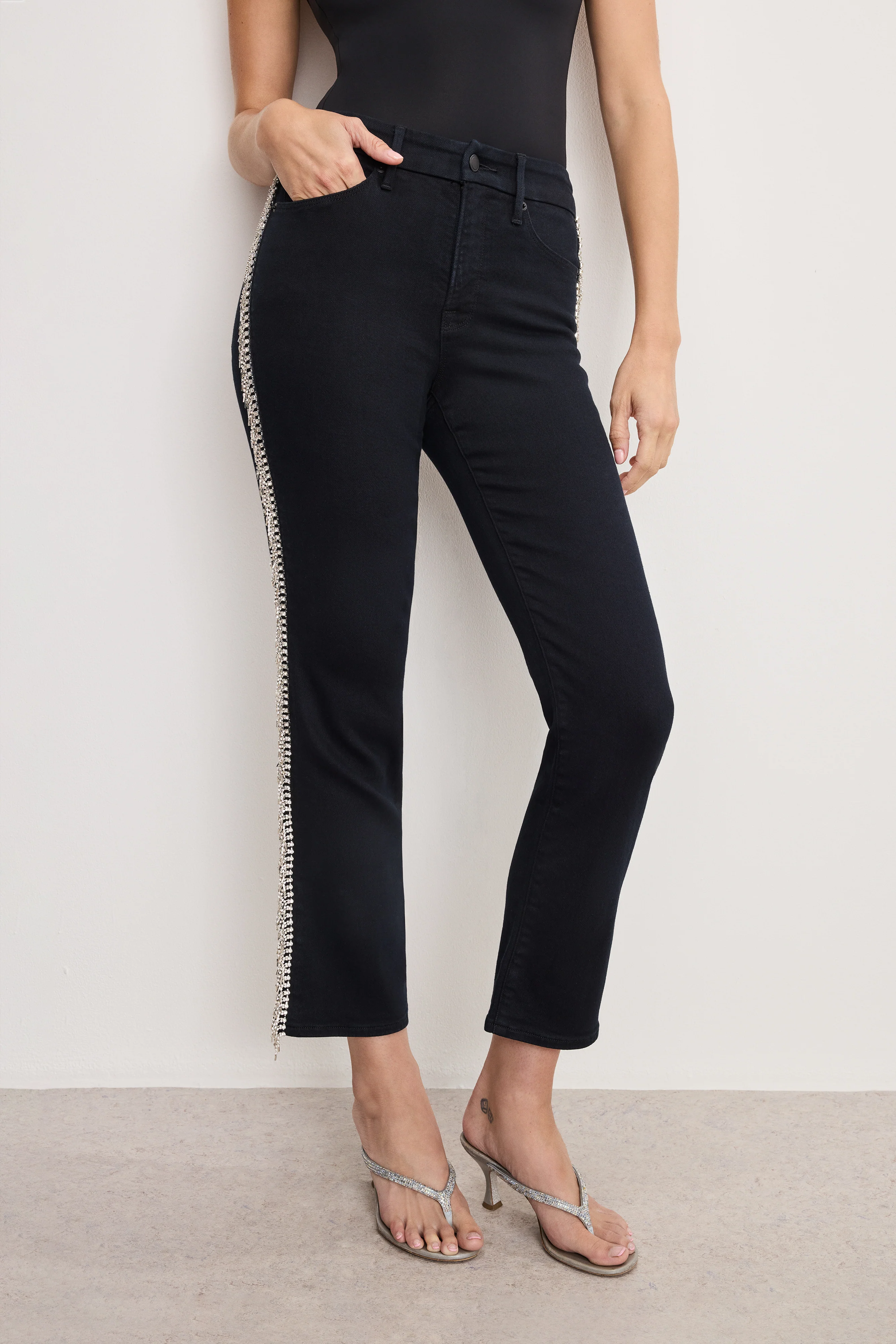 GOOD LEGS STRAIGHT DIAMOND JEANS Black411 5 GOOD LEGS STRAIGHT DIAMOND JEANS Black411