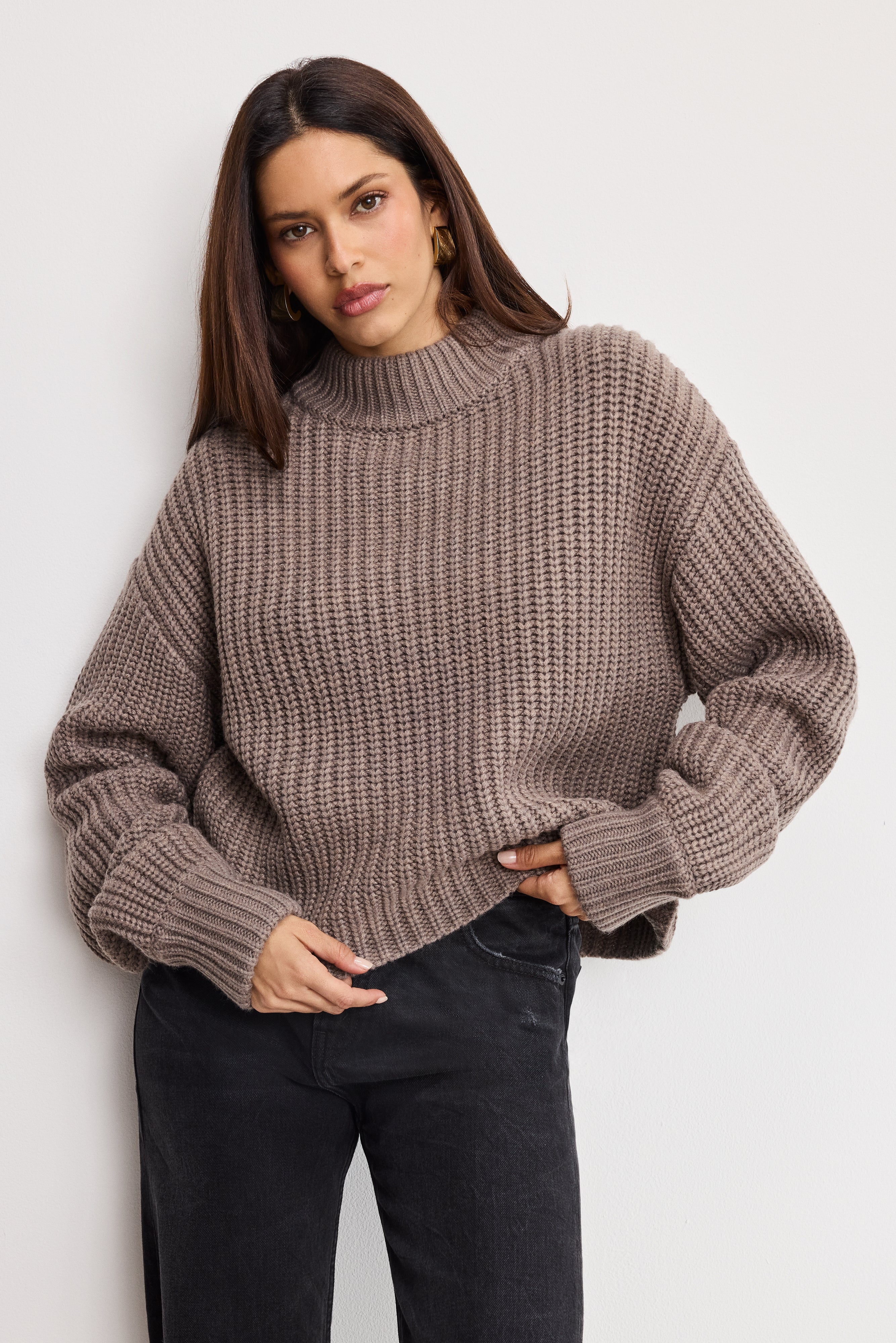 CHUNKY KNIT MOCK NECK SWEATER Smoke 3 CHUNKY KNIT MOCK NECK SWEATER Smoke