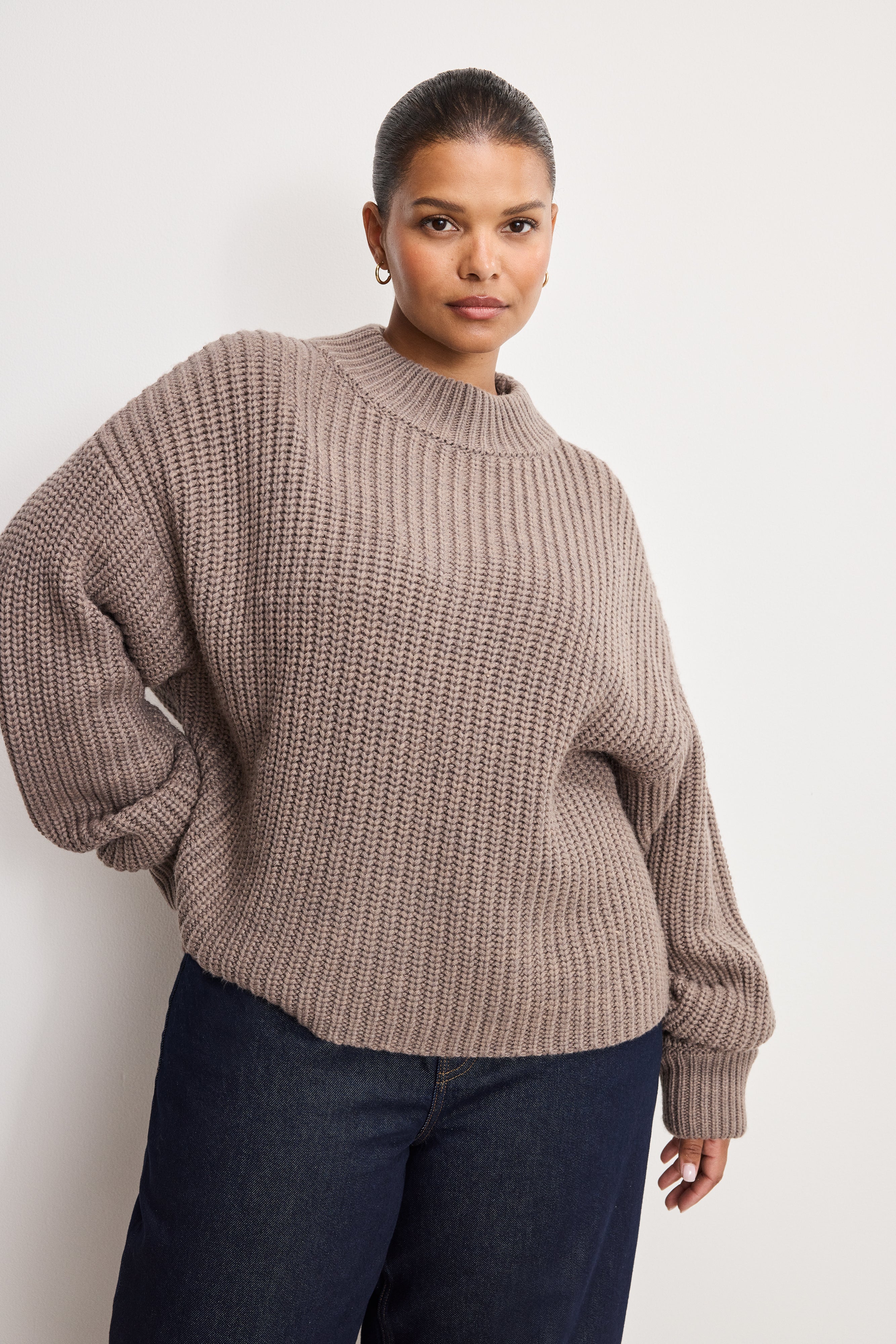 CHUNKY KNIT MOCK NECK SWEATER Smoke 7 CHUNKY KNIT MOCK NECK SWEATER Smoke