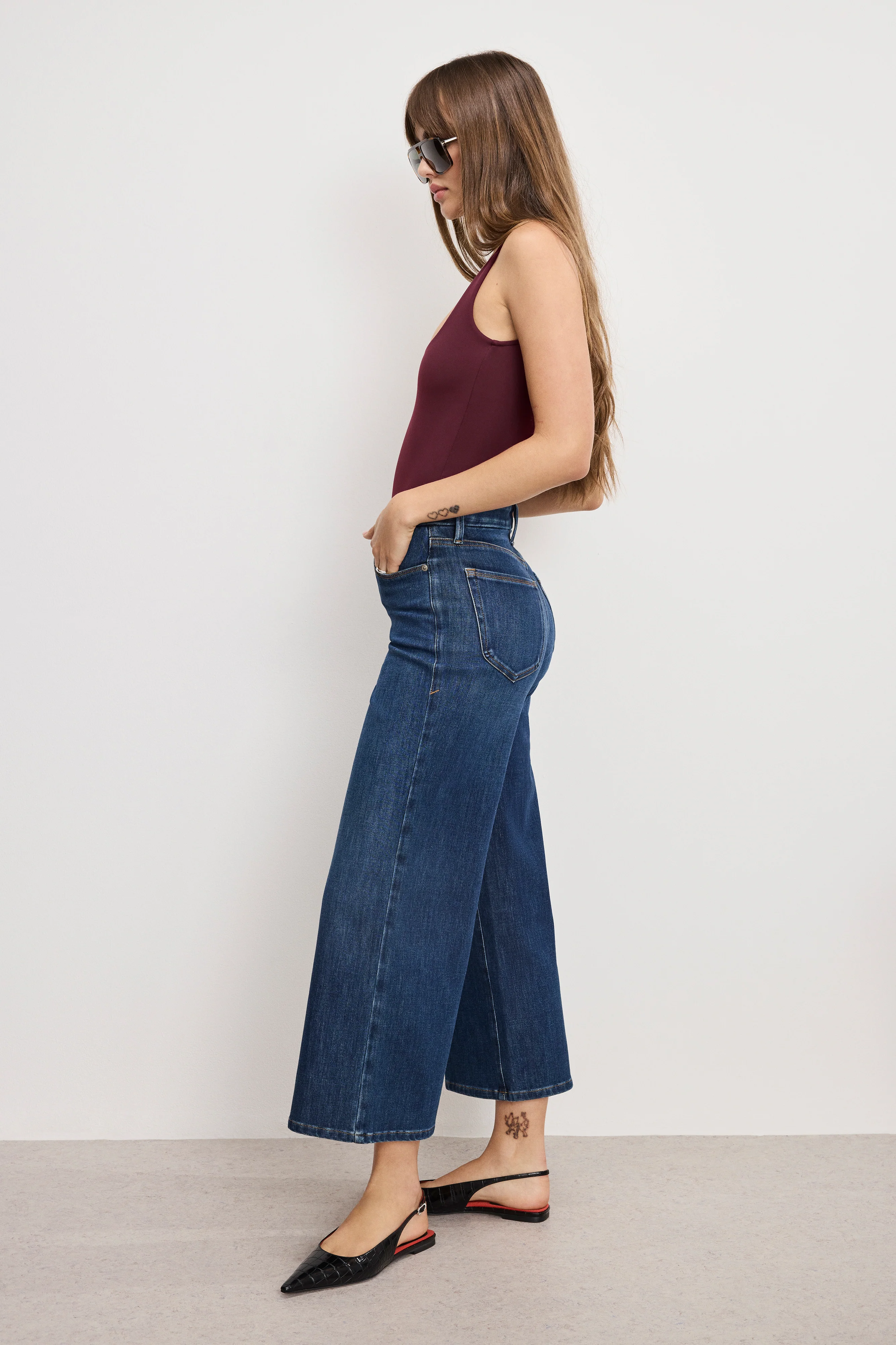 SOFT TECH GOOD WAIST PALAZZO CROPPED JEANS Indigo977