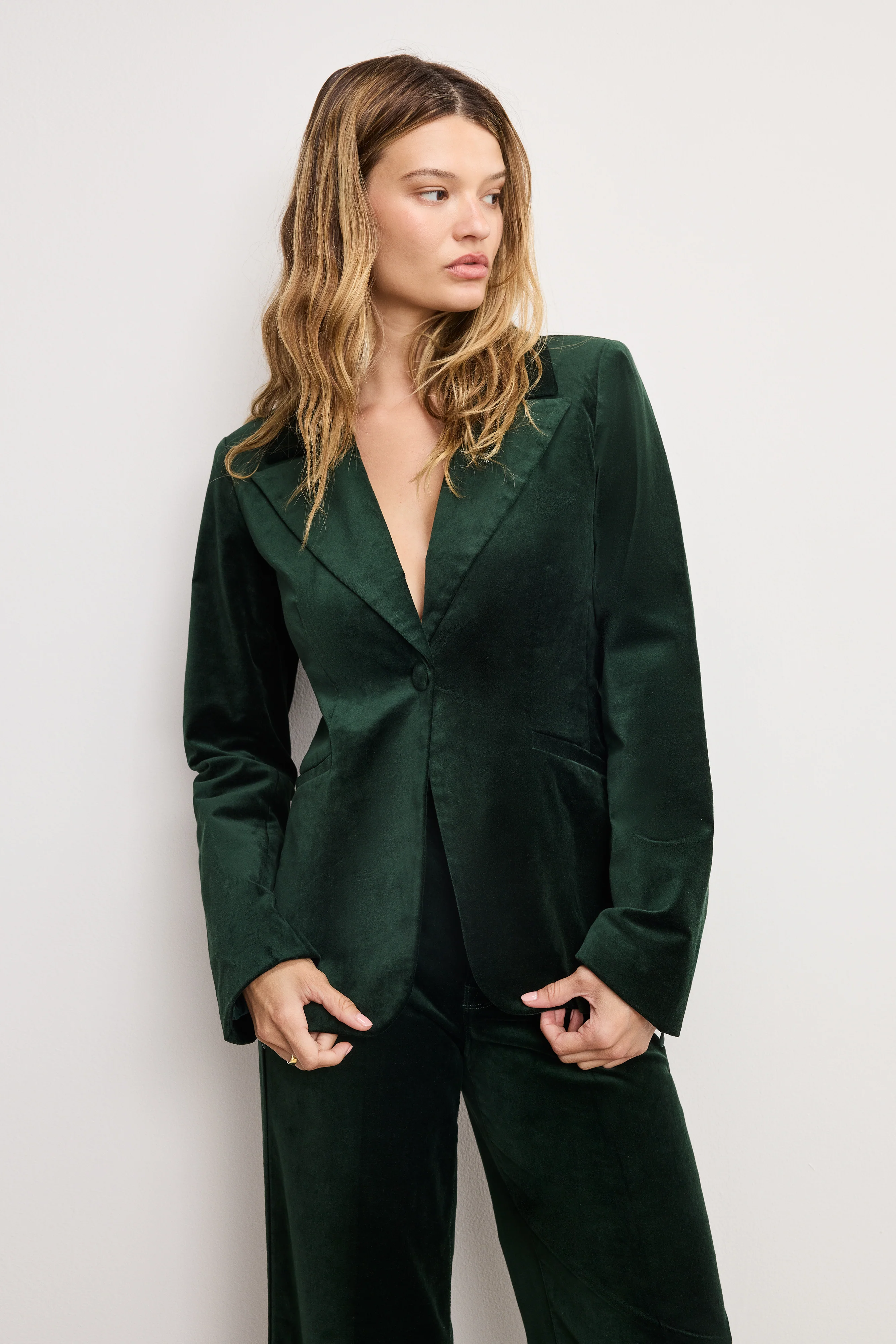 VELVET SCULPTED BLAZER Pine green003 2 VELVET SCULPTED BLAZER Pine green003