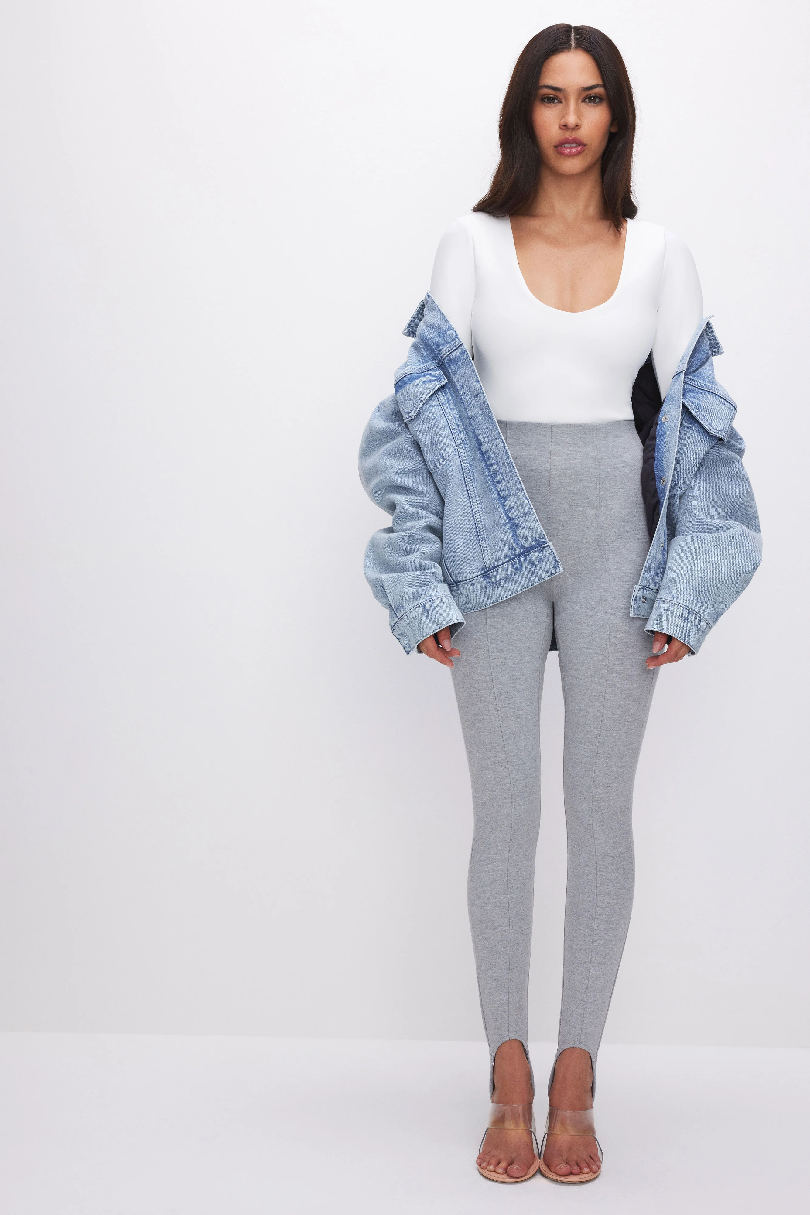 SCULPTING SCOOP NECK BODYSUIT White001 5 SCULPTING SCOOP NECK BODYSUIT White001